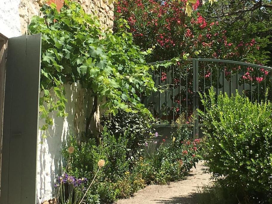 L'Ancienne Raffinerie De Tabac Villa Dernacueillette Eksteriør billede